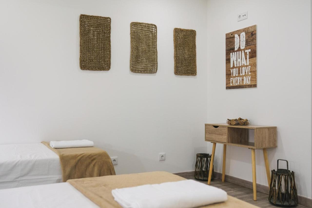 4U Lisbon VI Guesthouse Airport Экстерьер фото