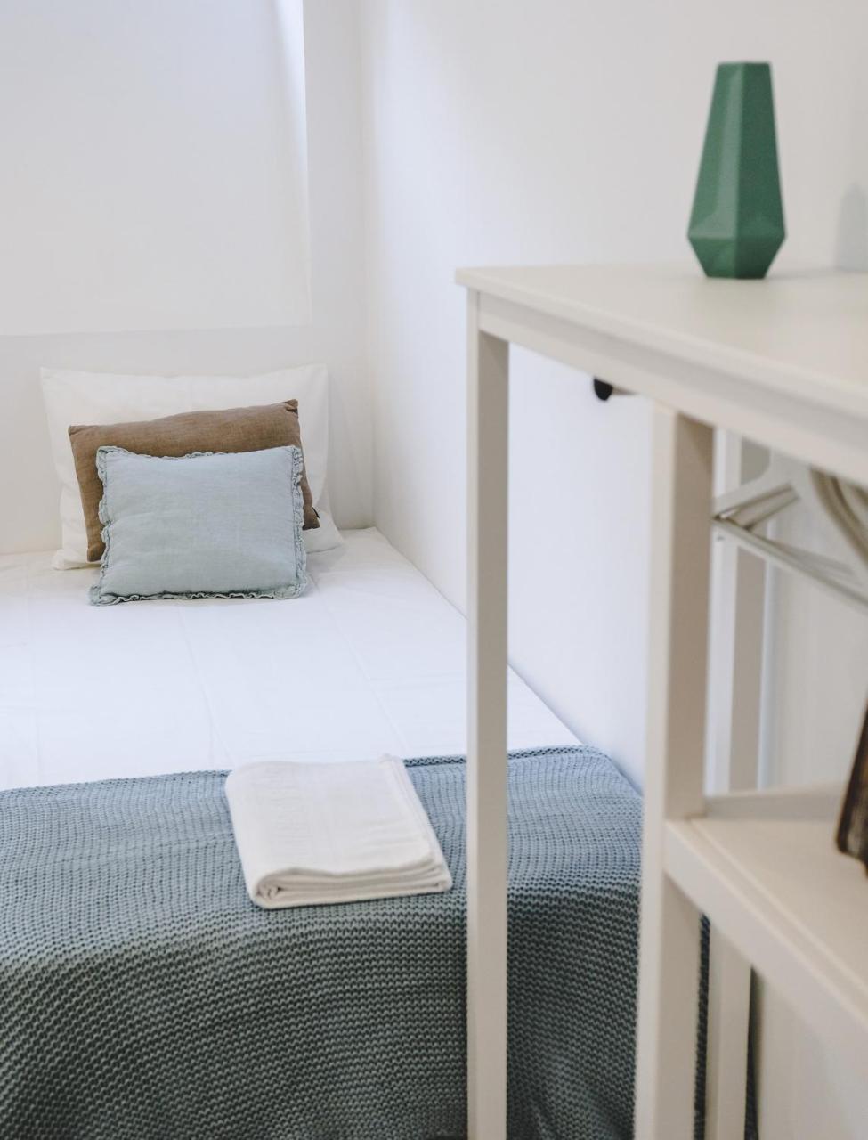 4U Lisbon VI Guesthouse Airport Экстерьер фото