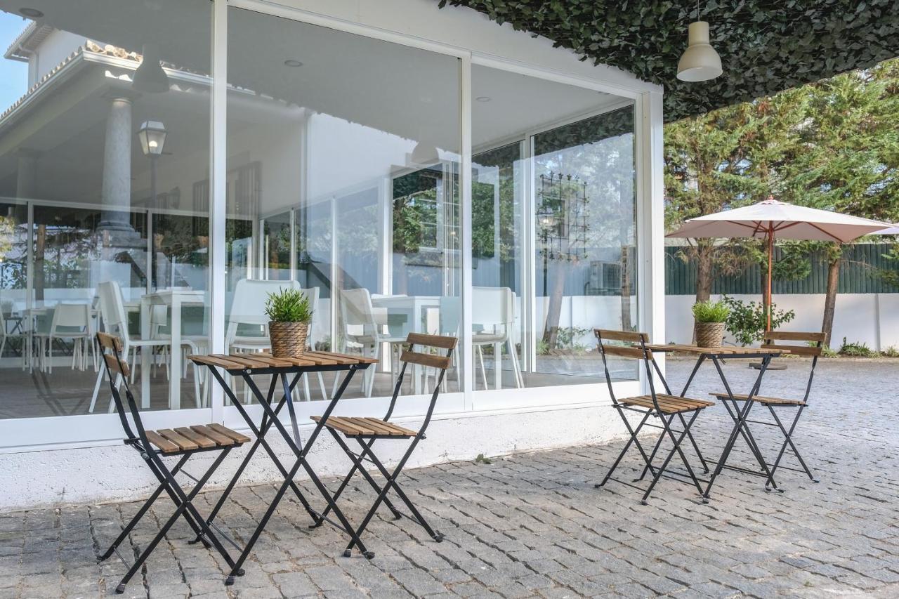 4U Lisbon VI Guesthouse Airport Экстерьер фото